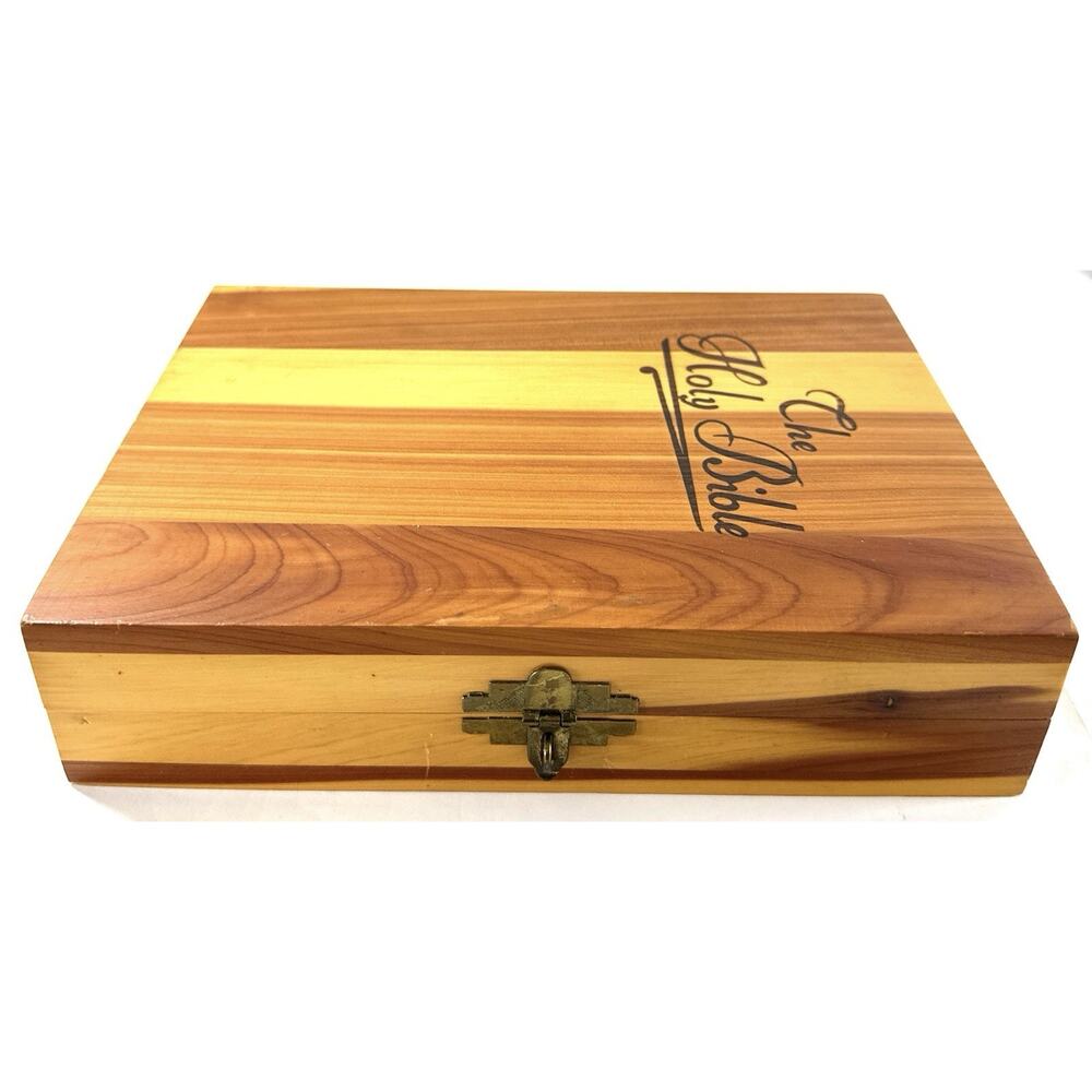 1958 Memorial Holy Bible KJV Zippered White Cover w Cross Wood Presentation Box - Picture 4 of 12
